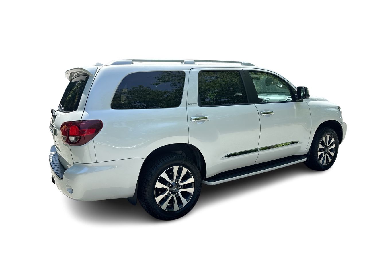 2022  Sequoia