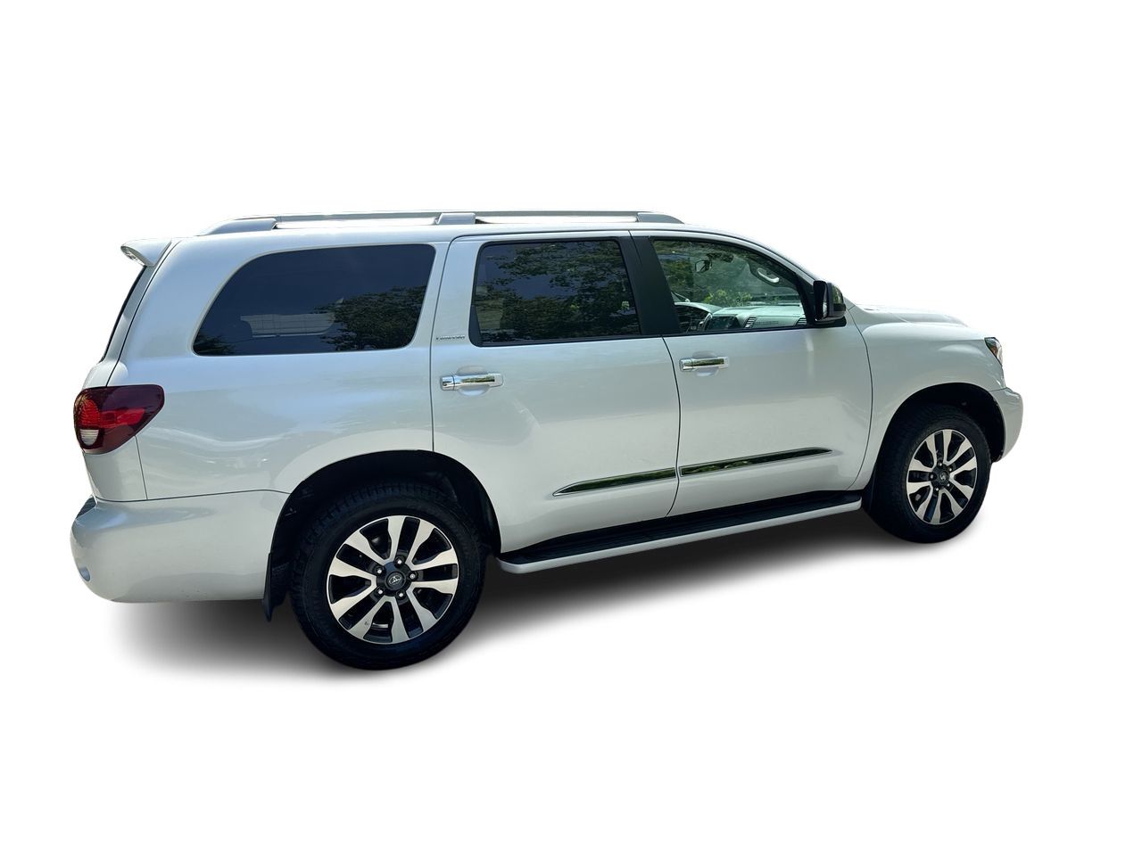 2022  Sequoia