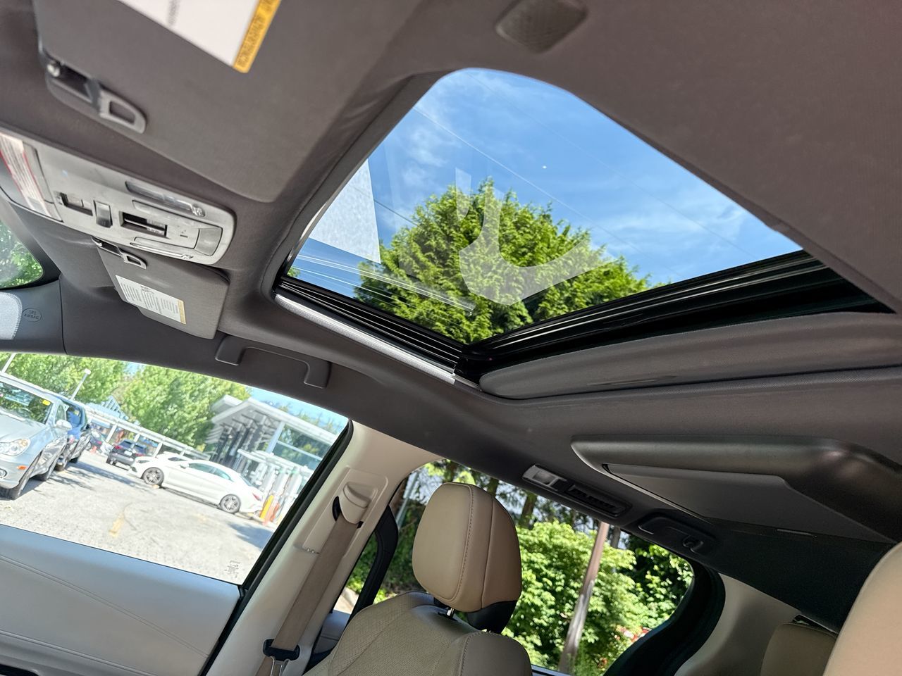 2022 Toyota Sienna Hybrid