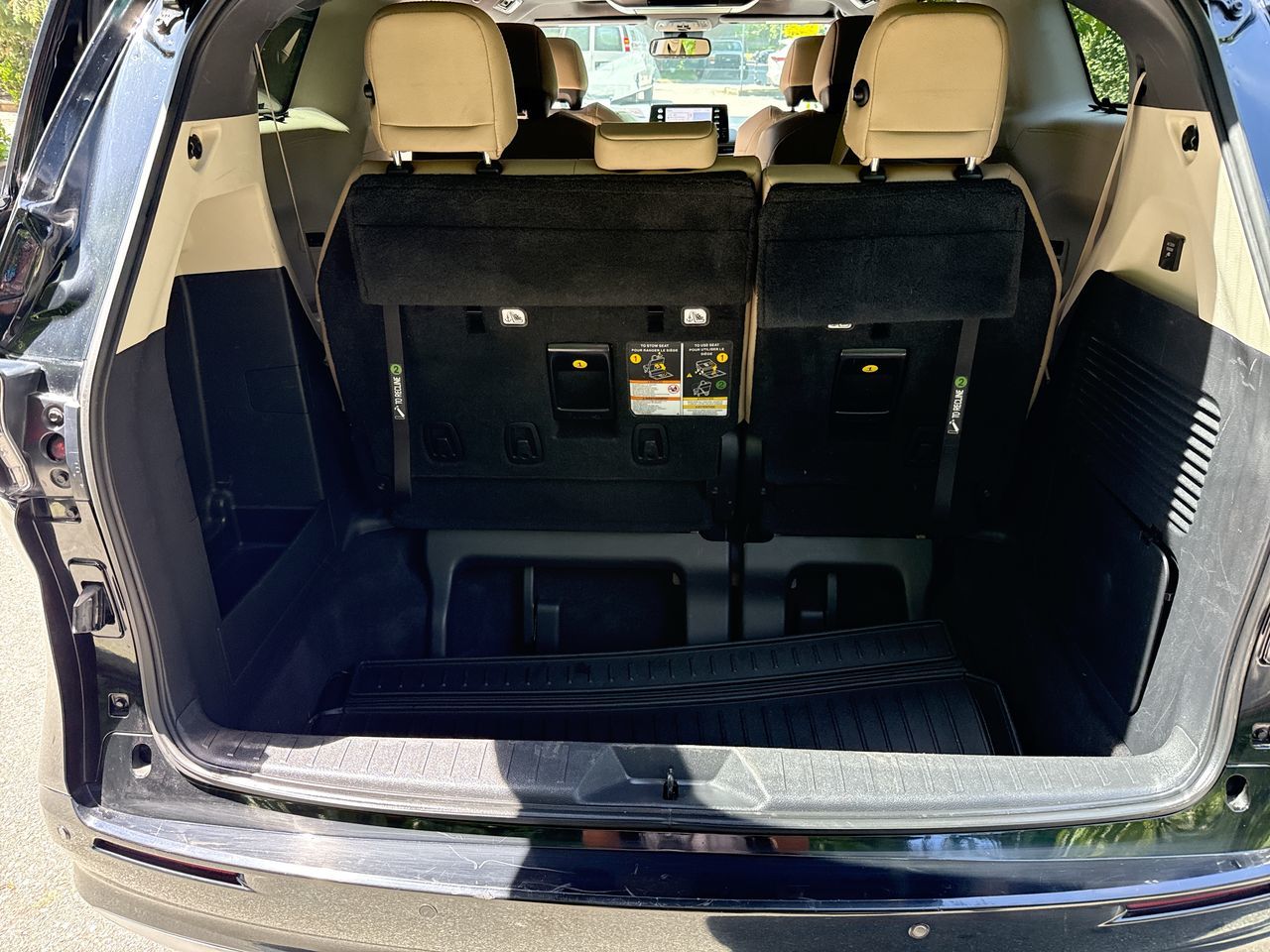 2022 Toyota Sienna Hybrid