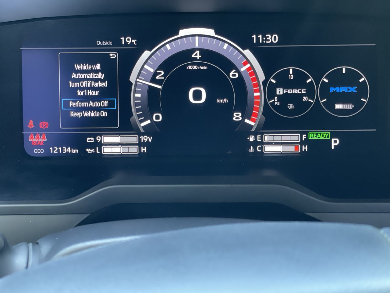 Toyota TUNDRA HYBRID  2023 à North Vancouver, Colombie-Britannique