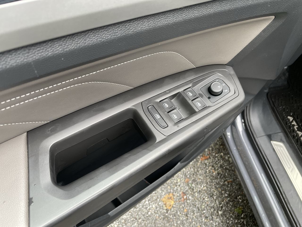 2023 Volkswagen Atlas Cross Sport