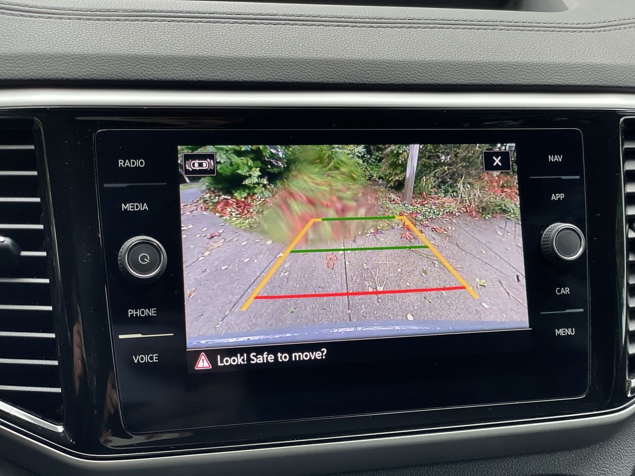 2023 Volkswagen Atlas Cross Sport