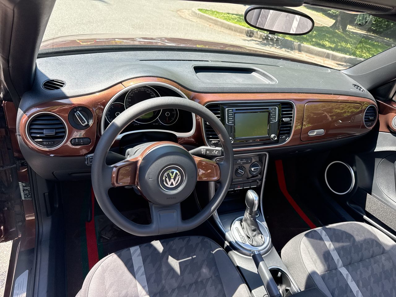 2017 Volkswagen The Beetle Convertible