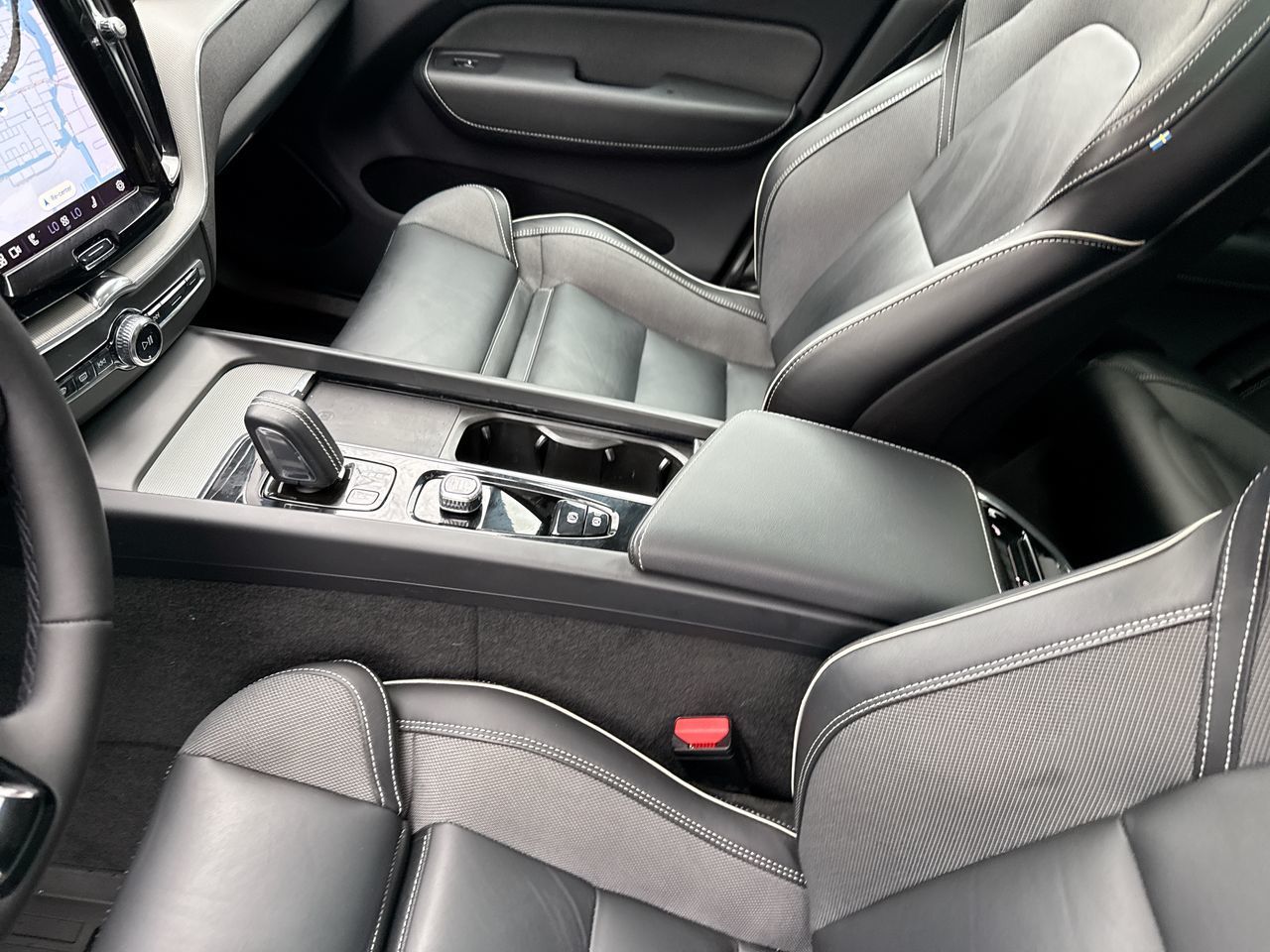 Volvo XC60  2022 à North Vancouver, Colombie-Britannique