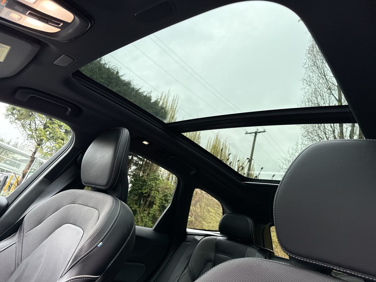 Volvo XC60  2022 à North Vancouver, Colombie-Britannique