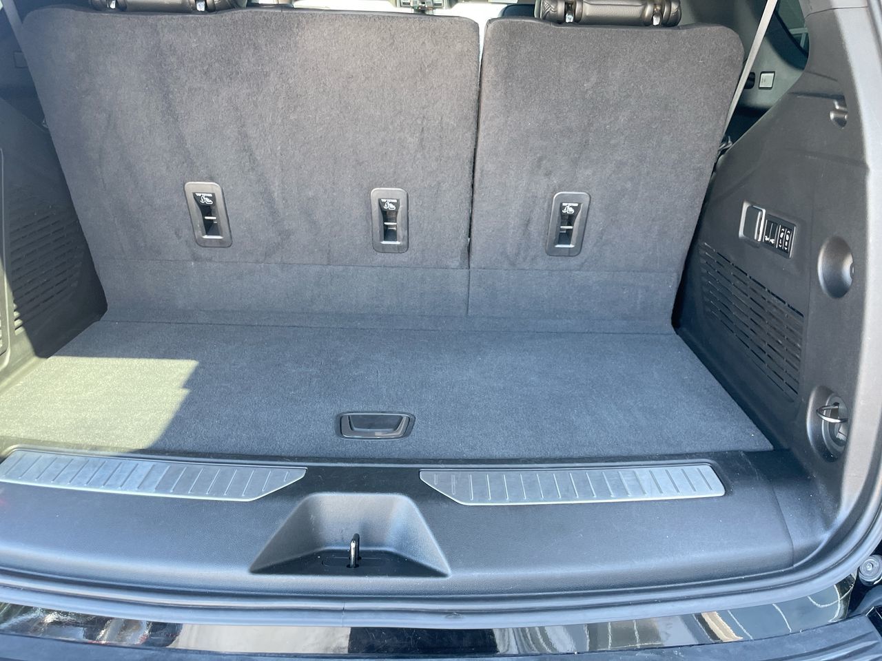 2022 GMC Yukon in Richmond, British Columbia