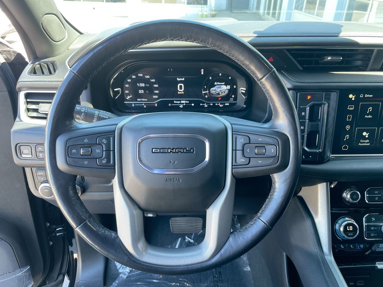 2022 GMC Yukon in Richmond, British Columbia