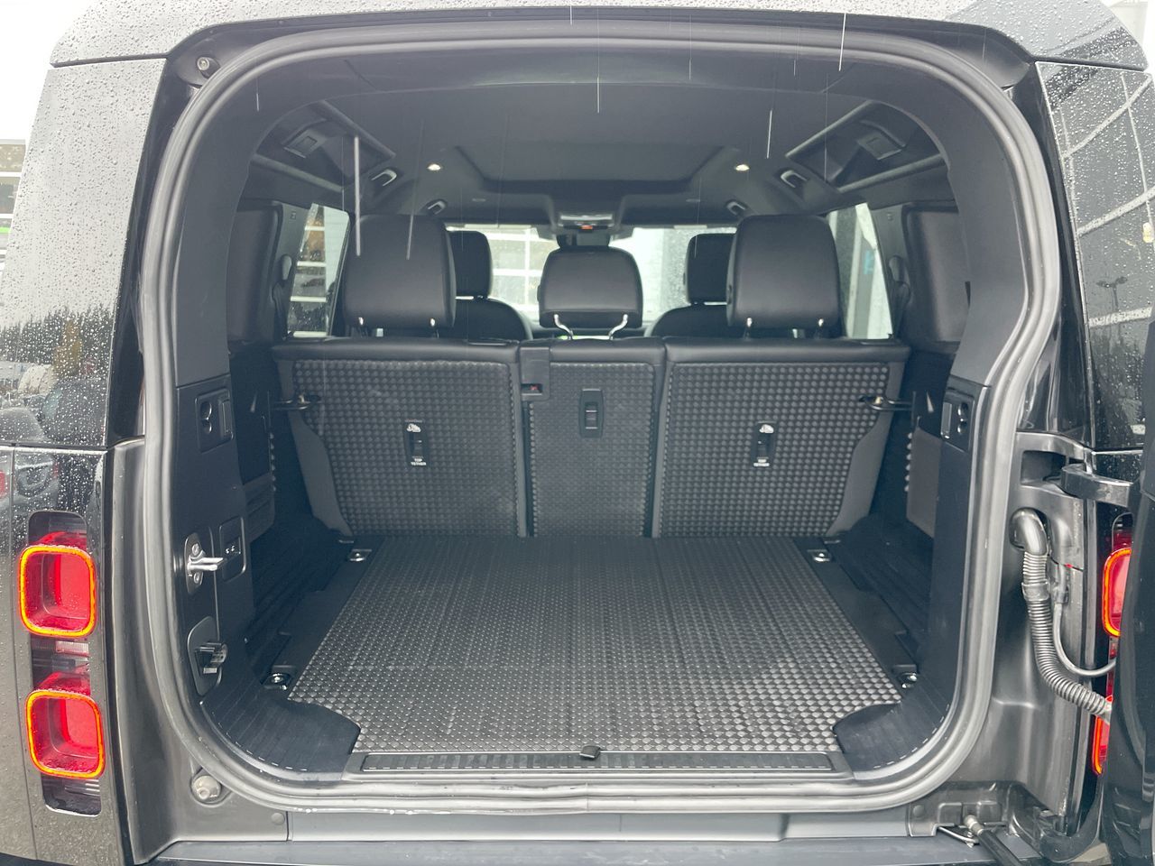 2023 Land Rover Defender