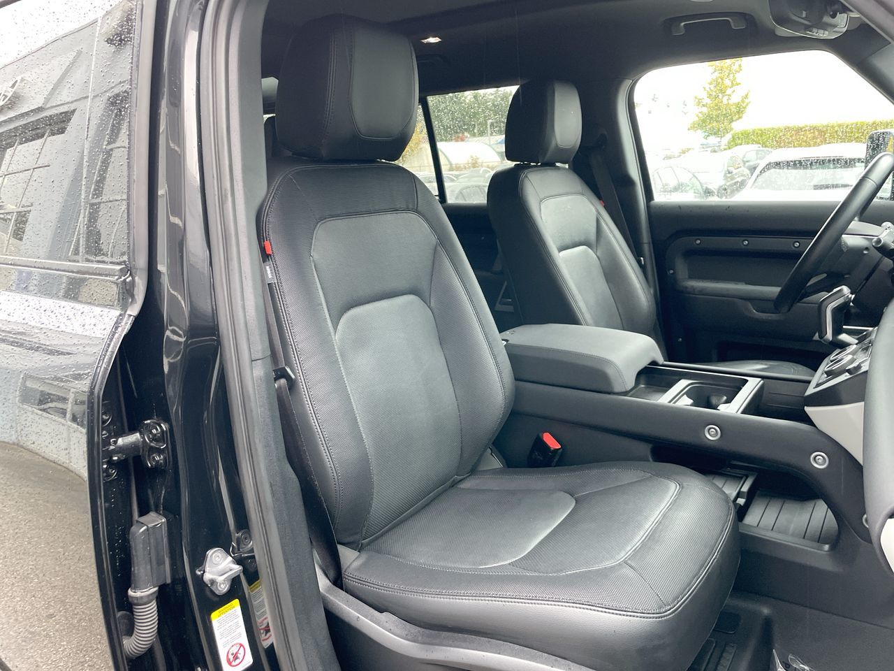 2023 Land Rover Defender