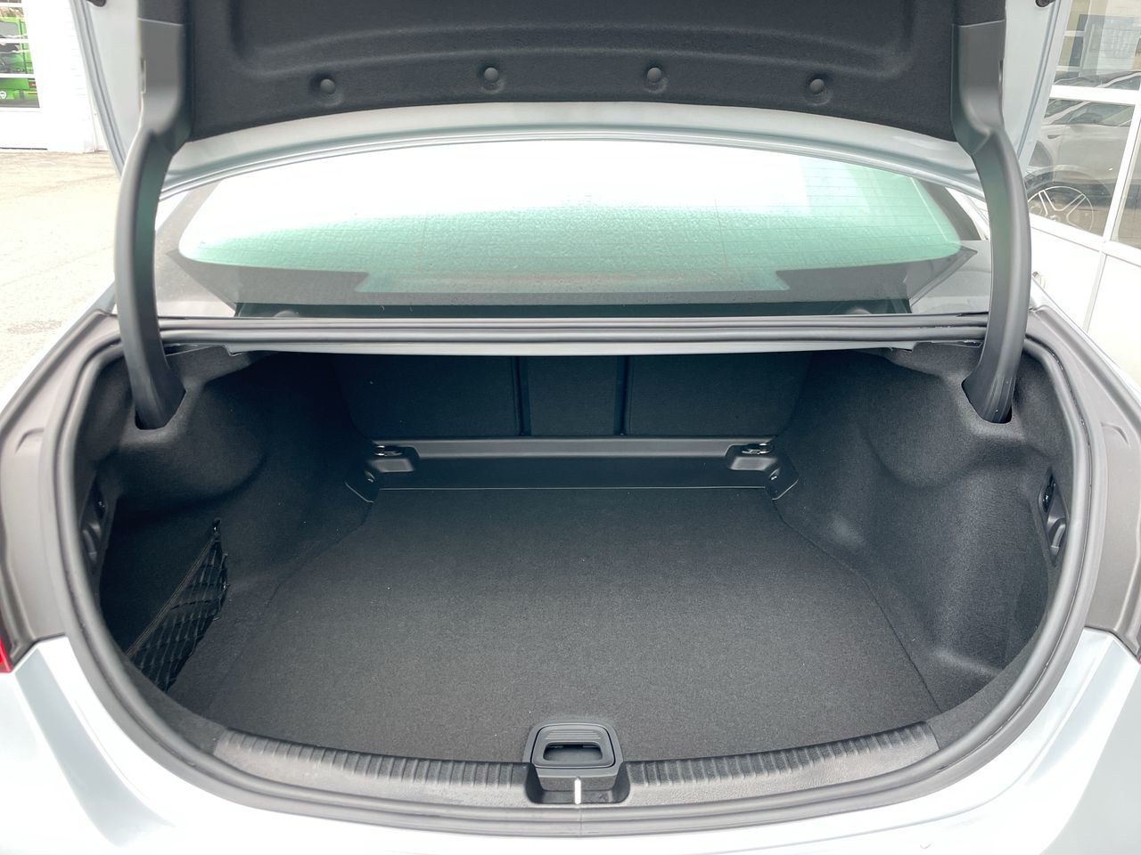 2022 Mercedes-Benz C300