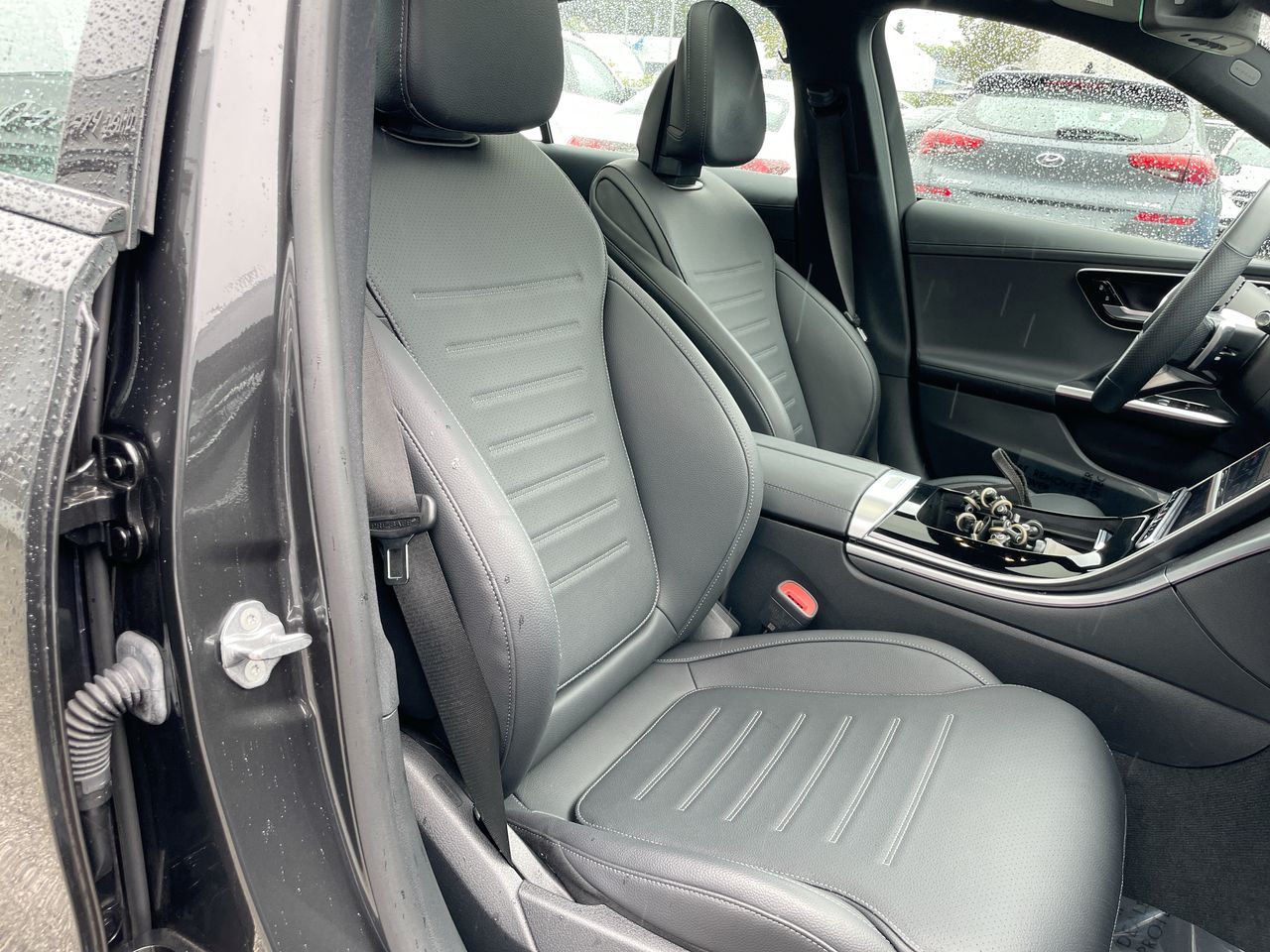 2022 Mercedes-Benz C300