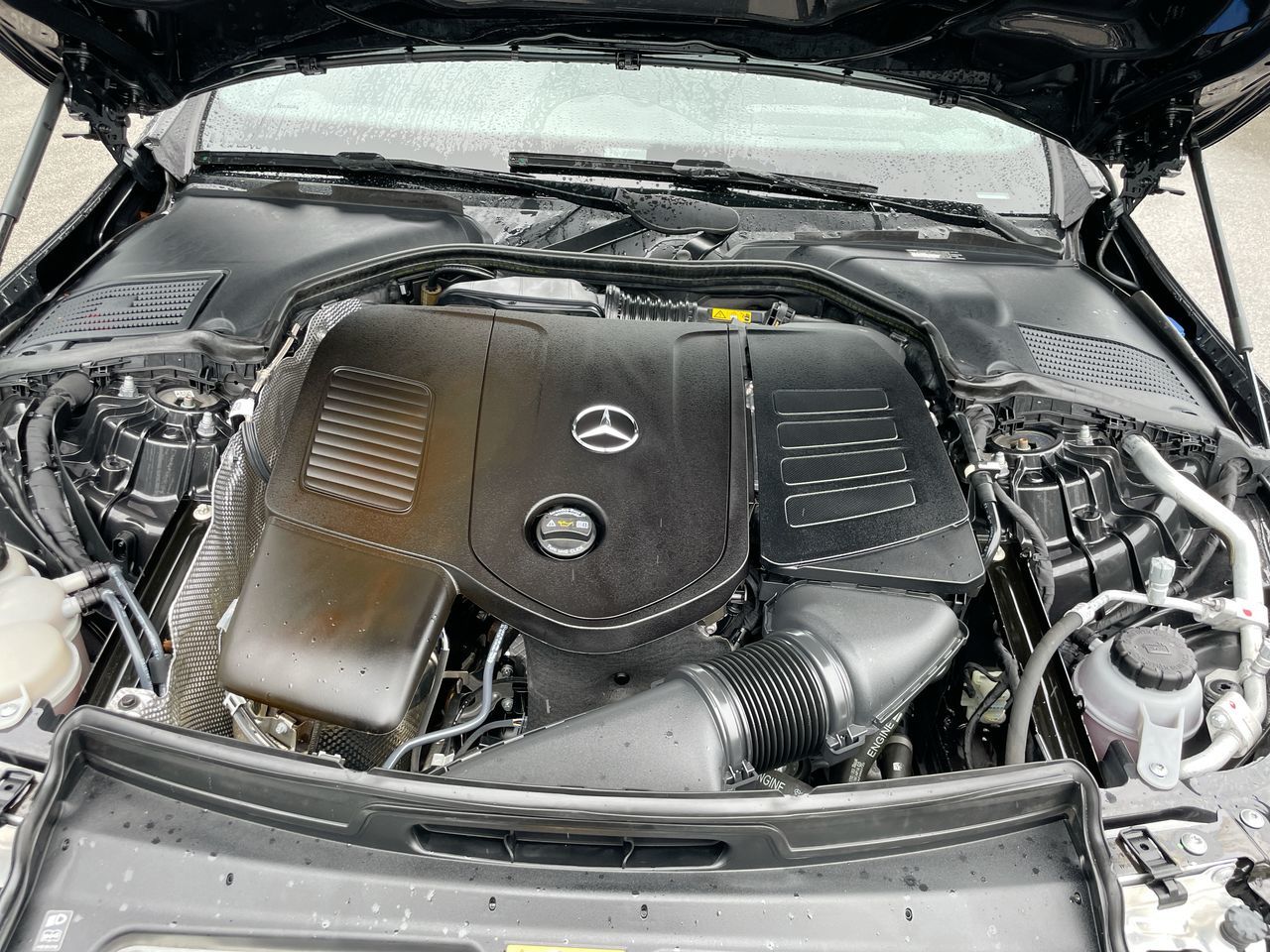 2022 Mercedes-Benz C300