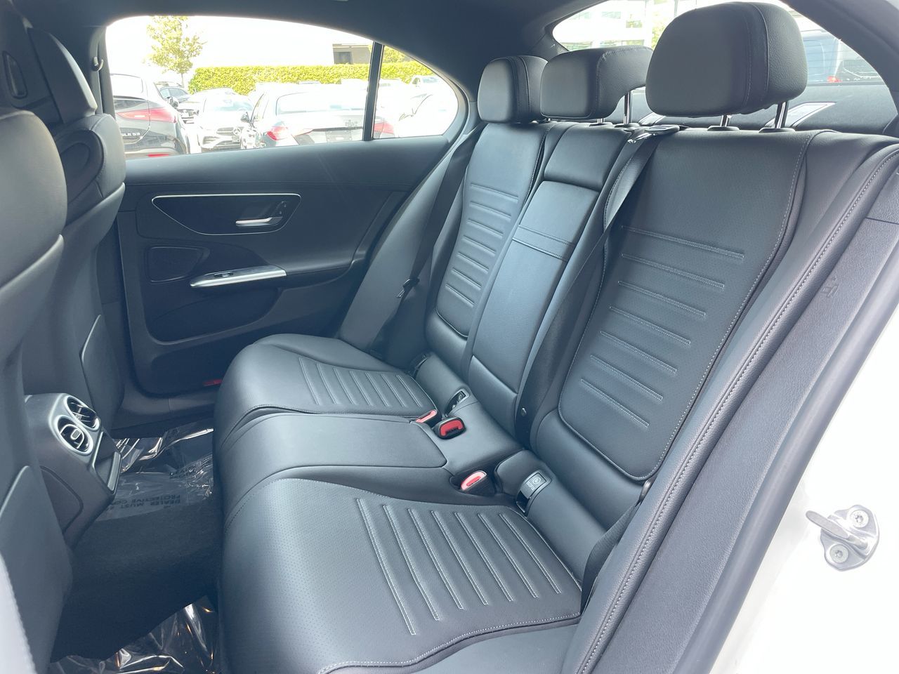 2022 Mercedes-Benz C300