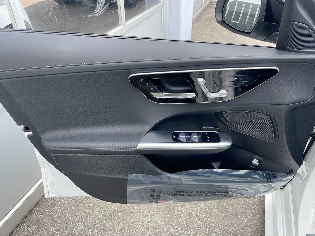 2022 Mercedes-Benz C300