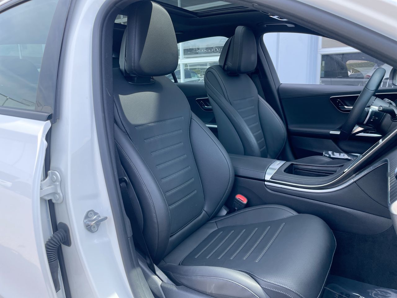 2022 Mercedes-Benz C300