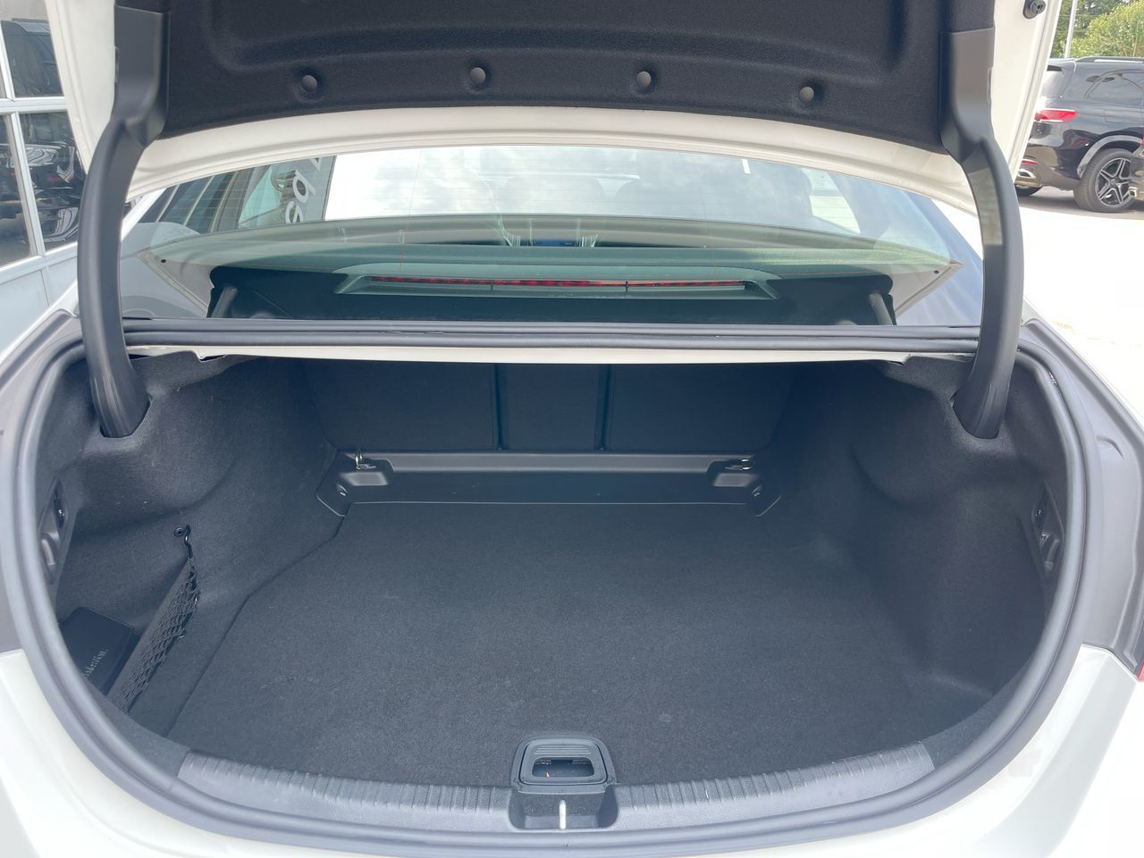 2022 Mercedes-Benz C300