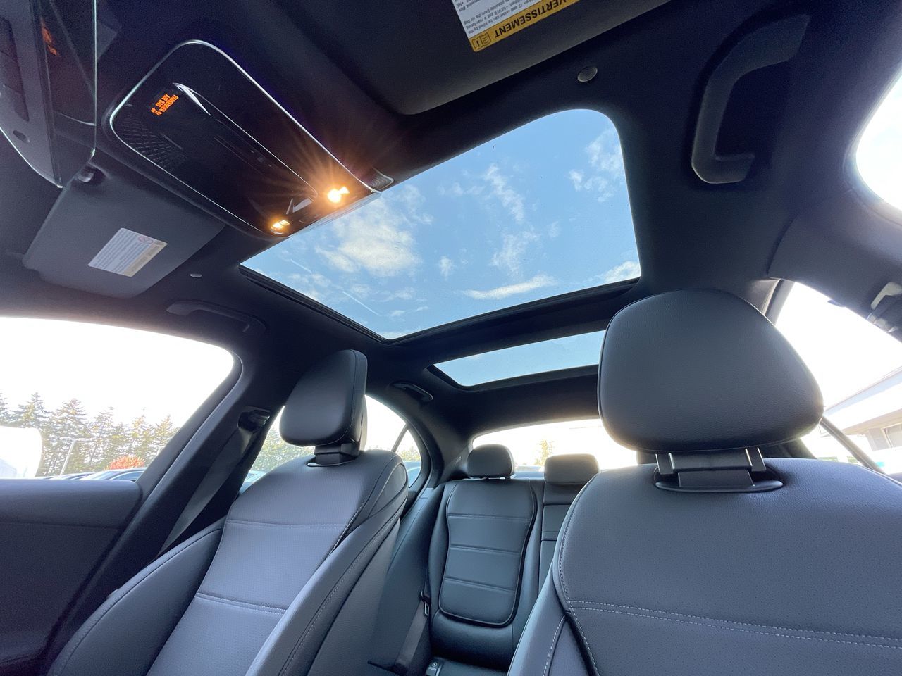 2022 Mercedes-Benz C300