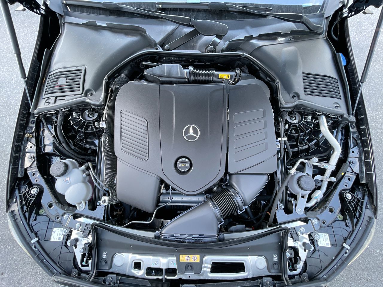 2022 Mercedes-Benz C300