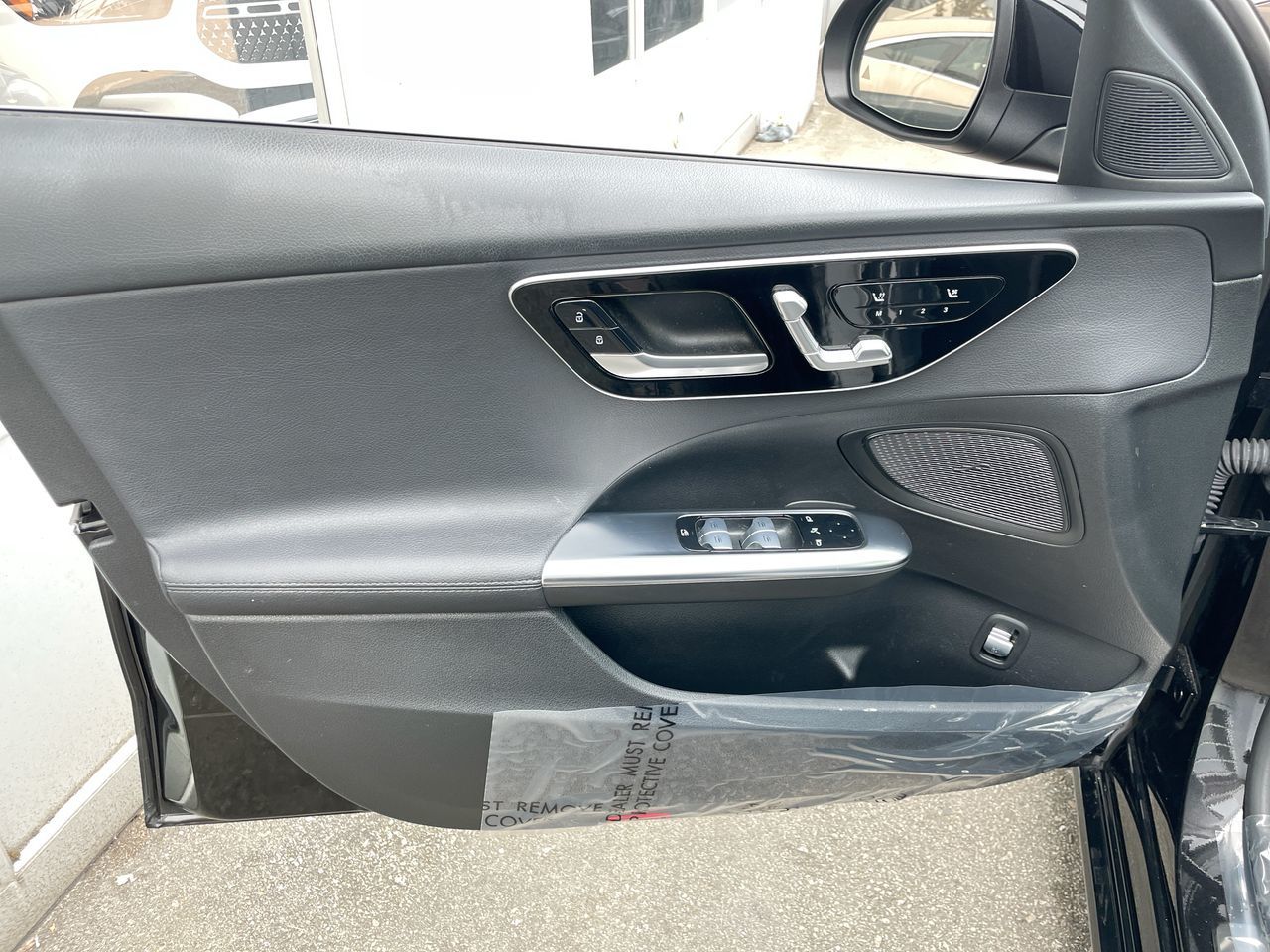 2022 Mercedes-Benz C300