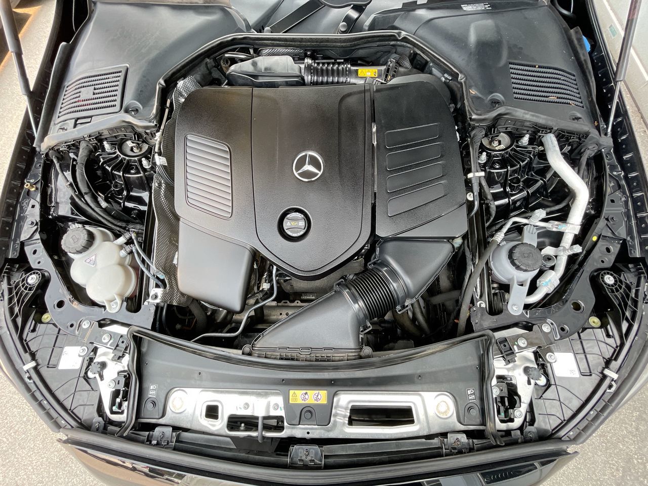 2022 Mercedes-Benz C300