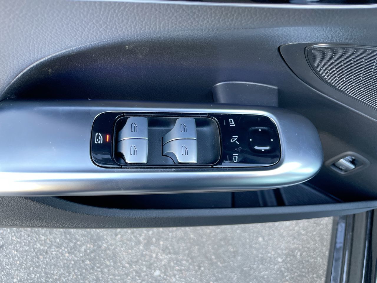 2022 Mercedes-Benz C300