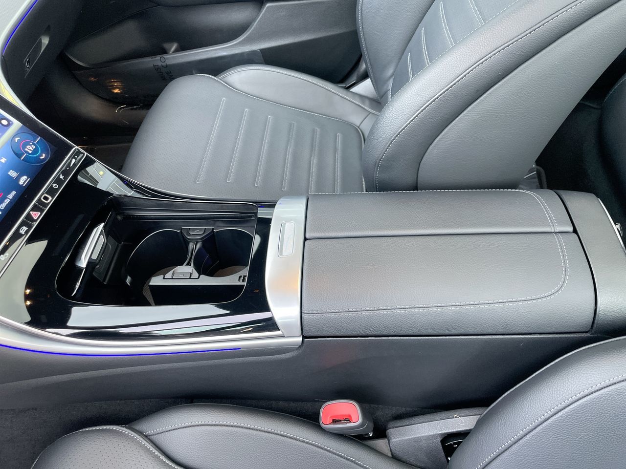 2023 Mercedes-Benz C300