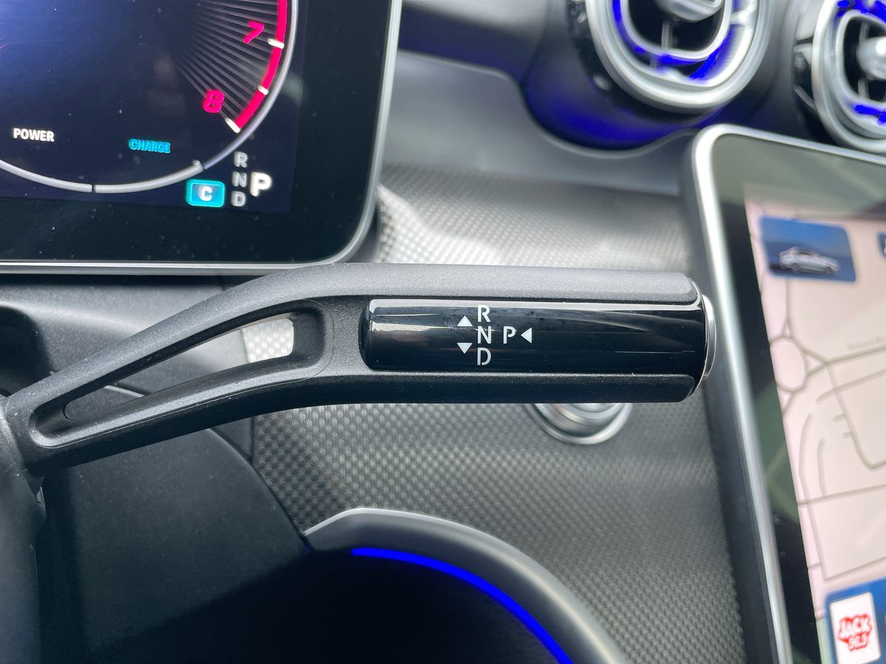 2023 Mercedes-Benz C300