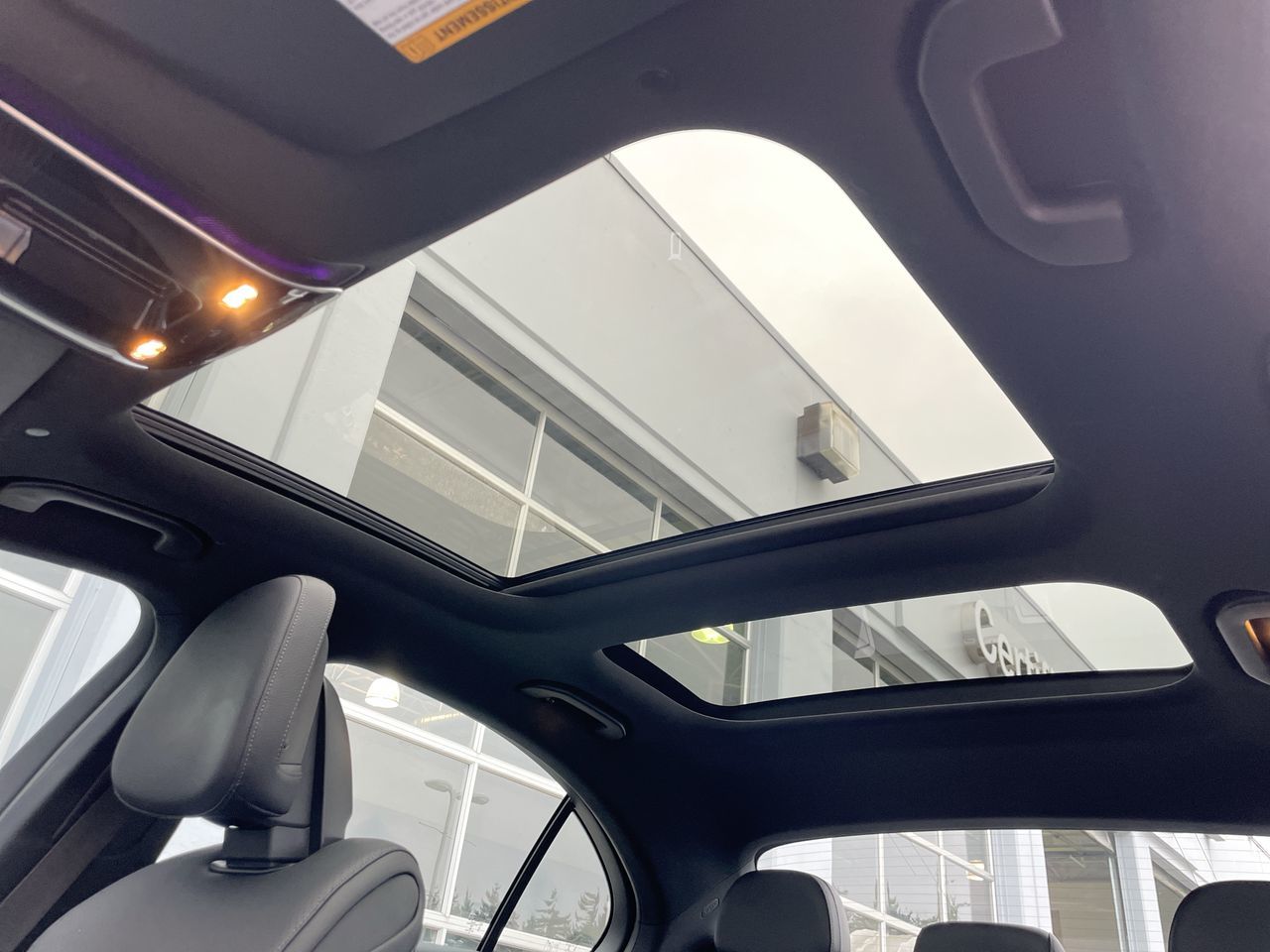 2023 Mercedes-Benz C300