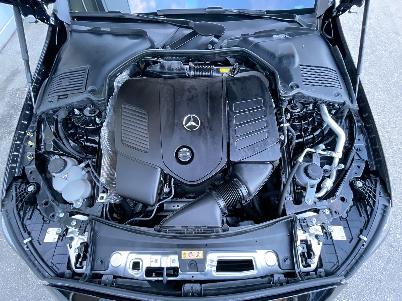 Mercedes-Benz C300  2023 à Richmond, Colombie-Britannique