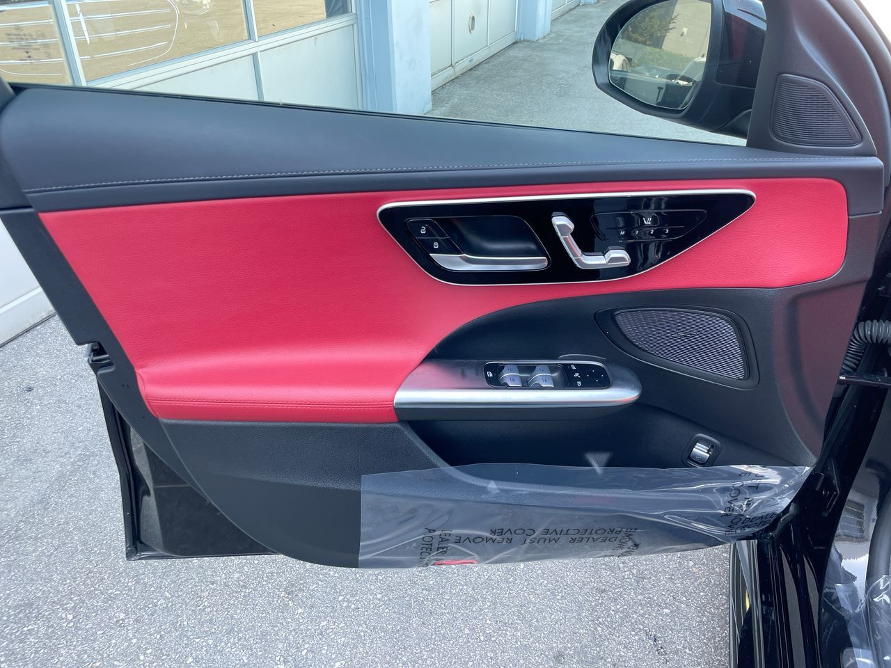2023 Mercedes-Benz C300