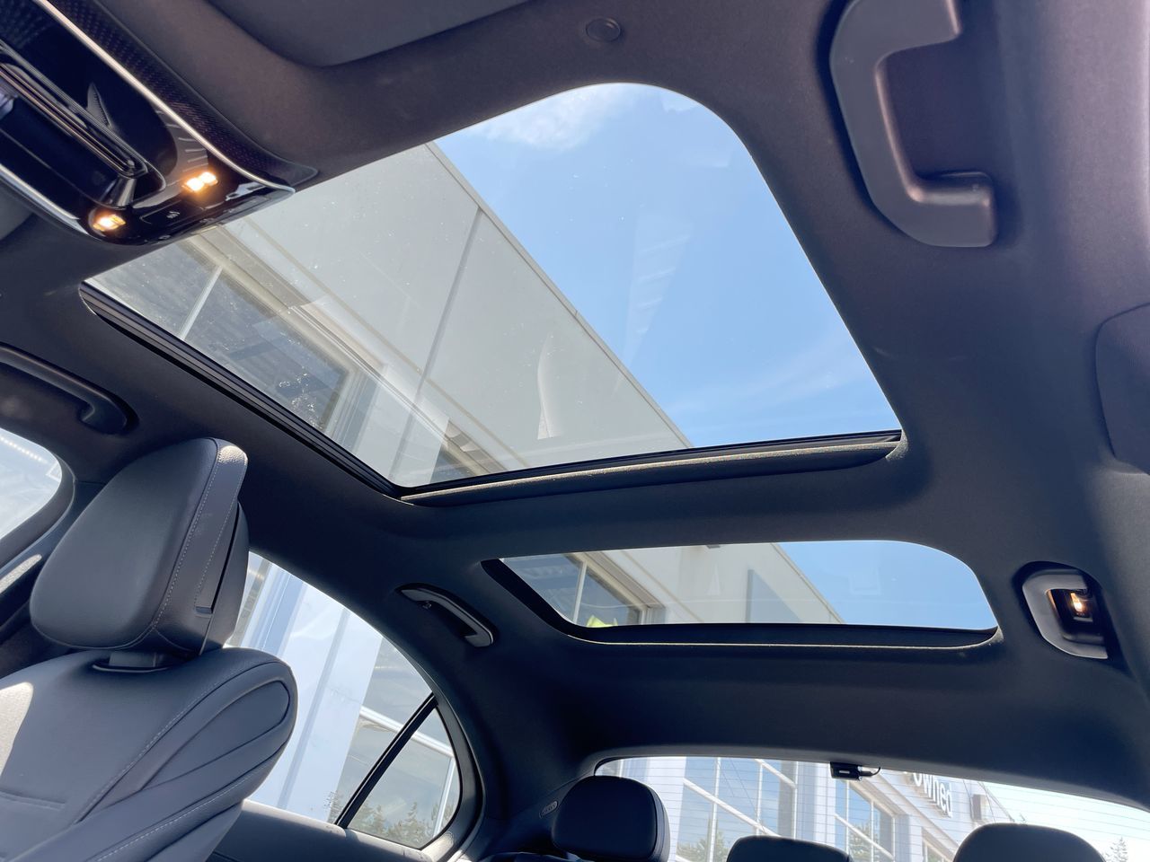 2023 Mercedes-Benz C300