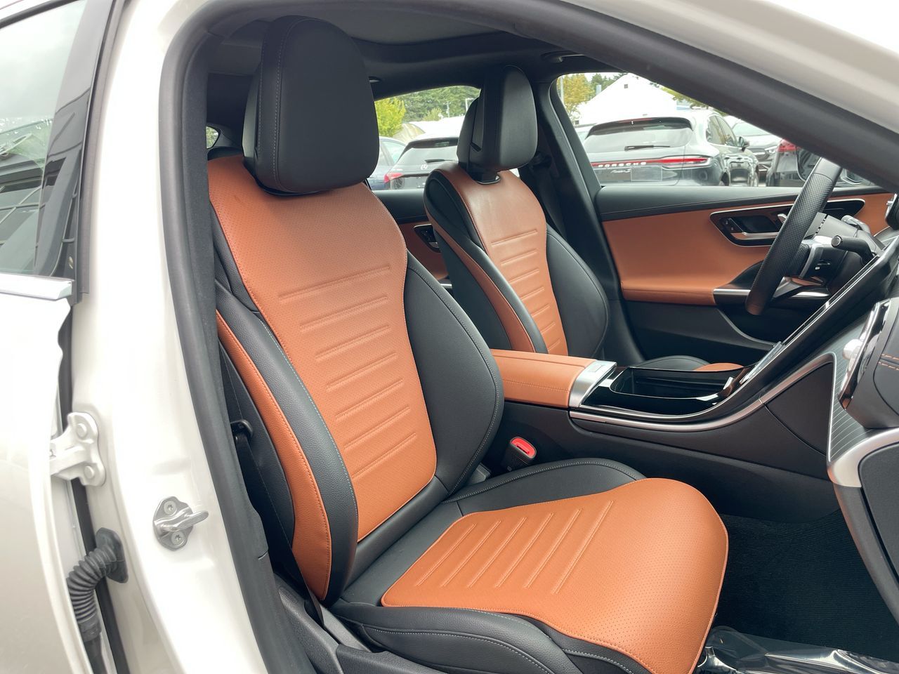 2023  C300