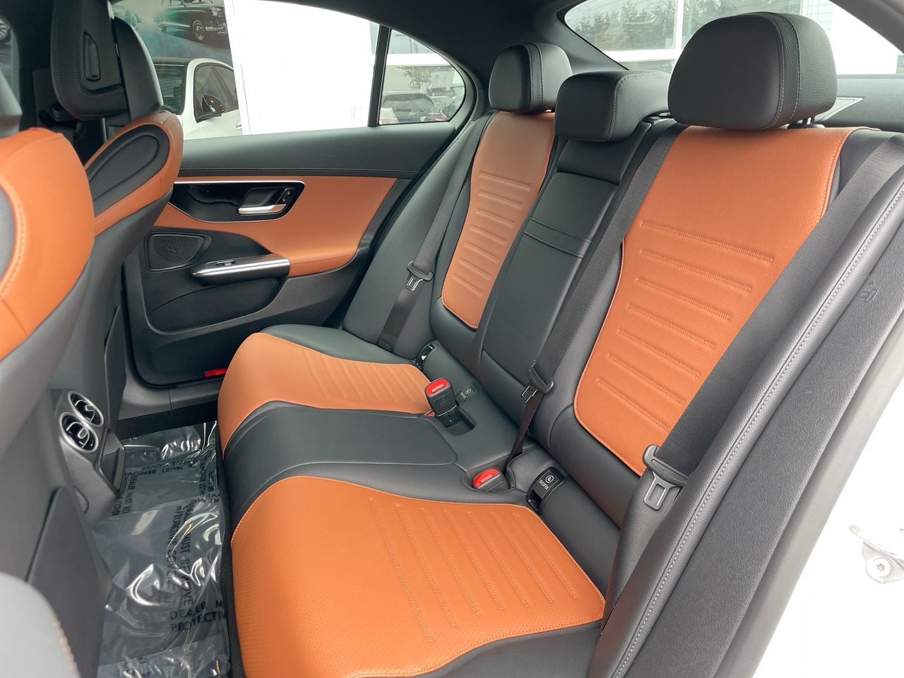 2023  C300