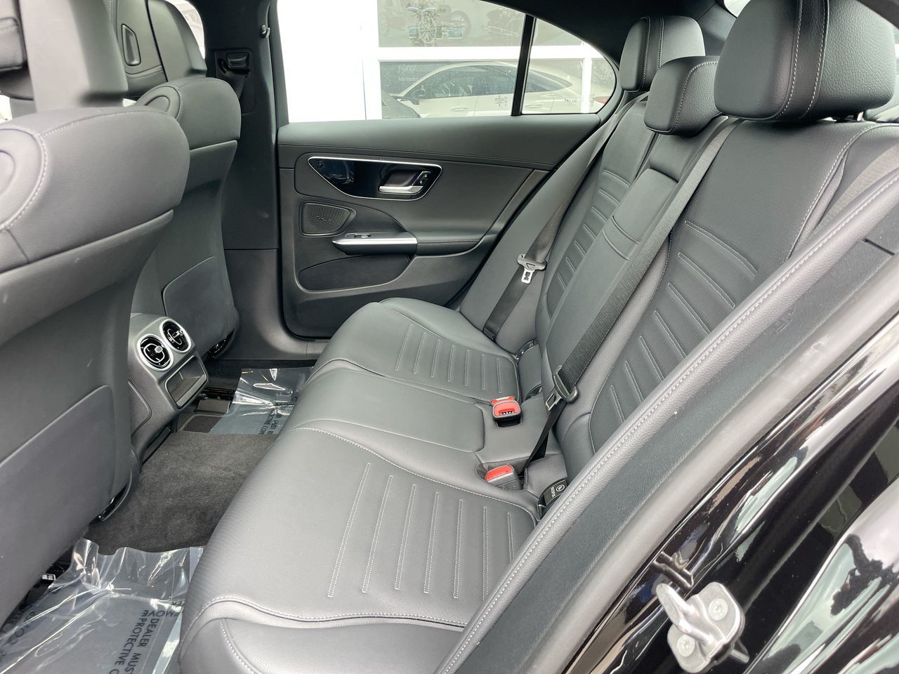 2024 Mercedes-Benz C300