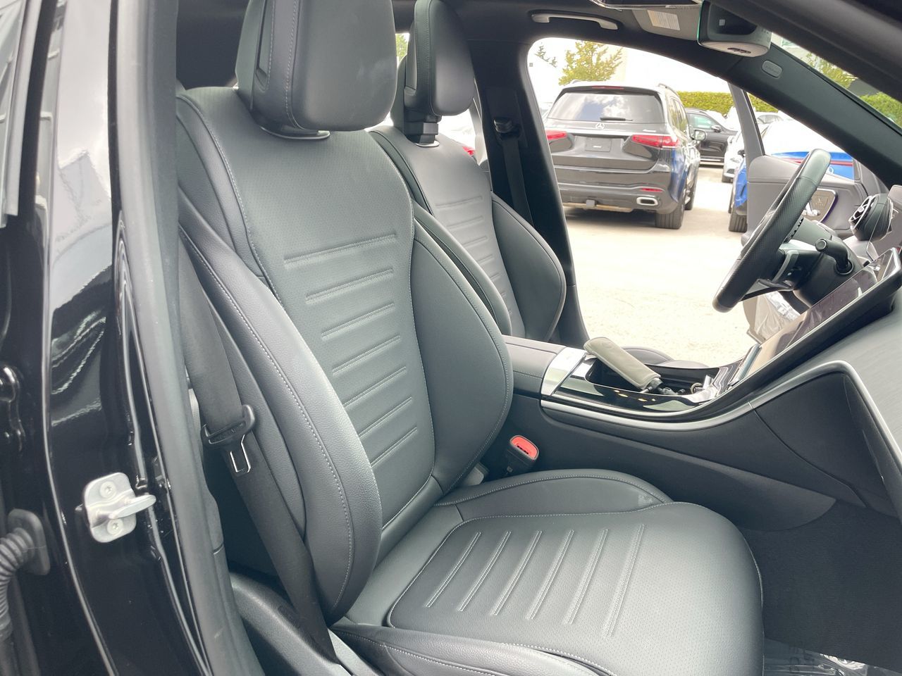 2024 Mercedes-Benz C300