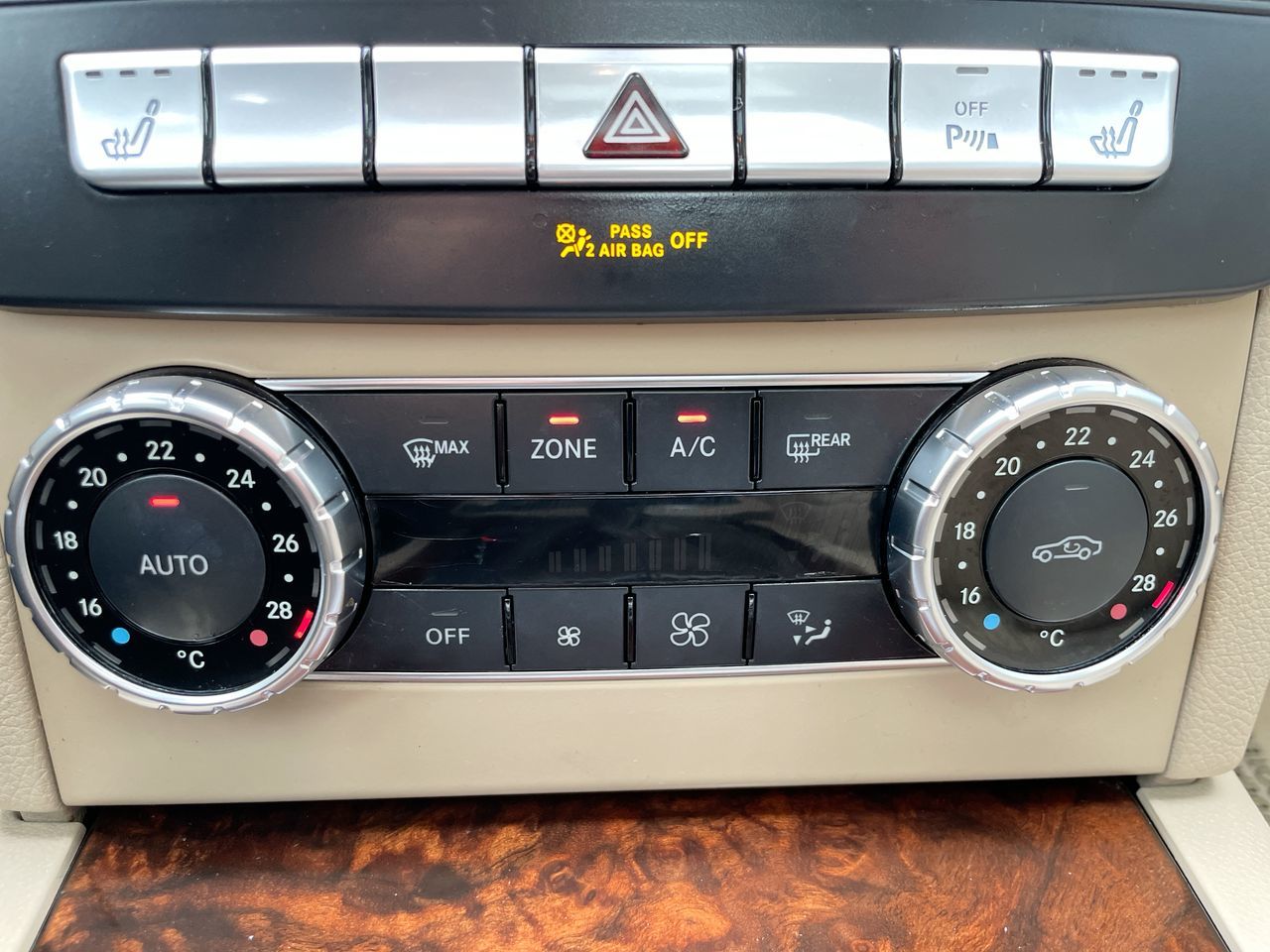 Mercedes-Benz C350  2012 à Richmond, Colombie-Britannique