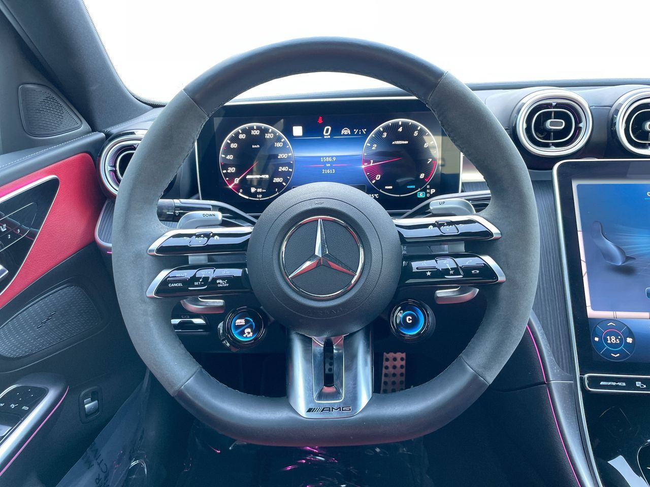 2023 Mercedes-Benz C43 AMG