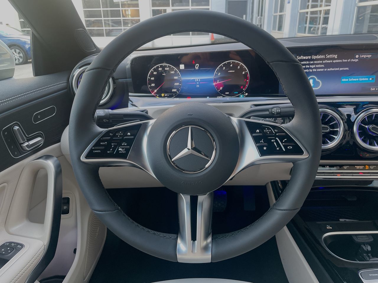 Mercedes-Benz CLA  2025 à Richmond, Colombie-Britannique