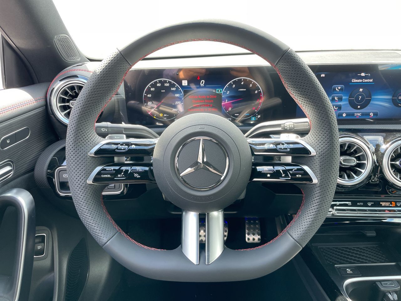 Mercedes-Benz CLA  2025 à Richmond, Colombie-Britannique
