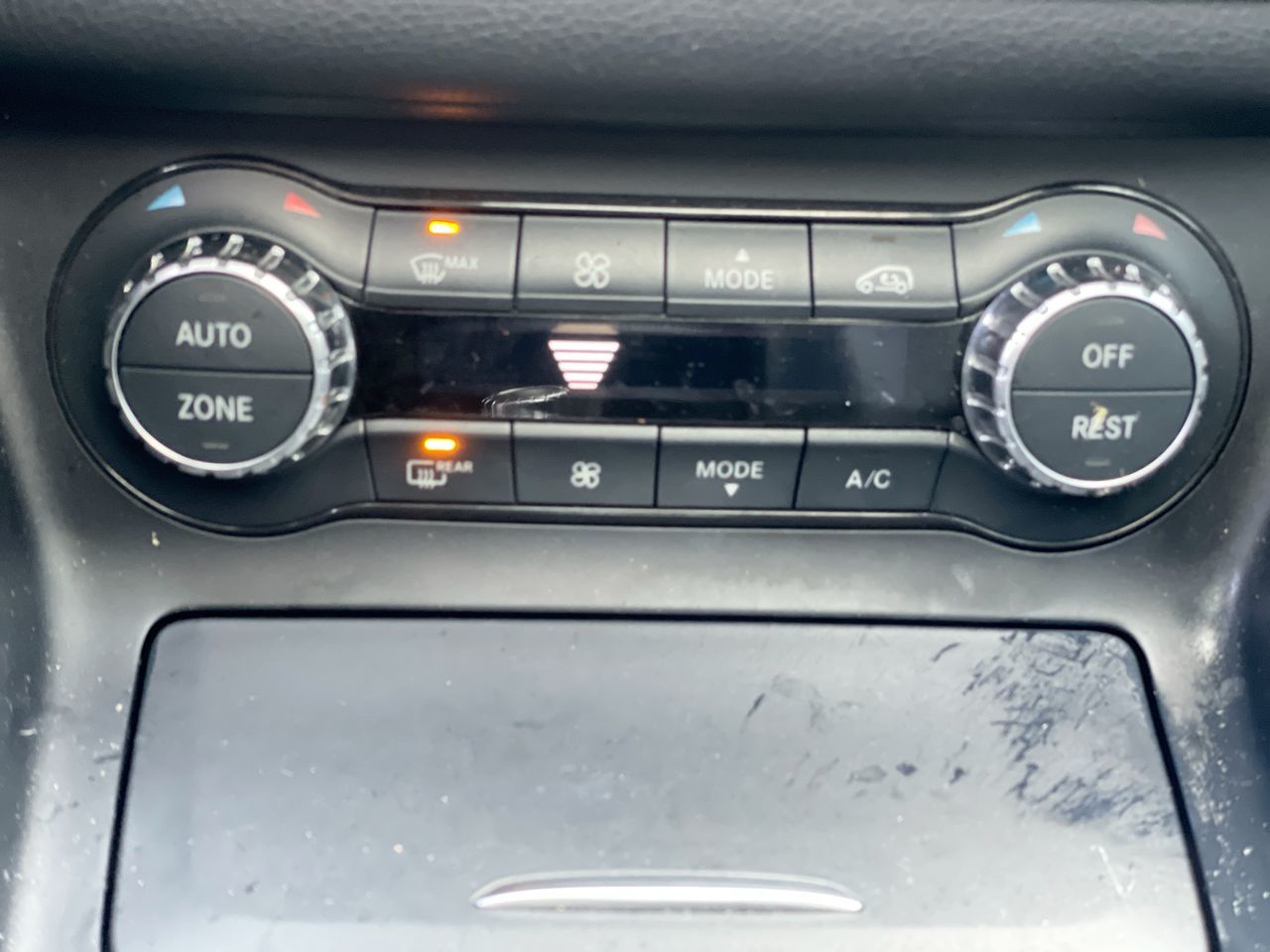 2014 Mercedes-Benz CLA250