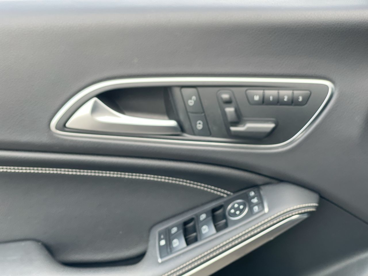 2014 Mercedes-Benz CLA250