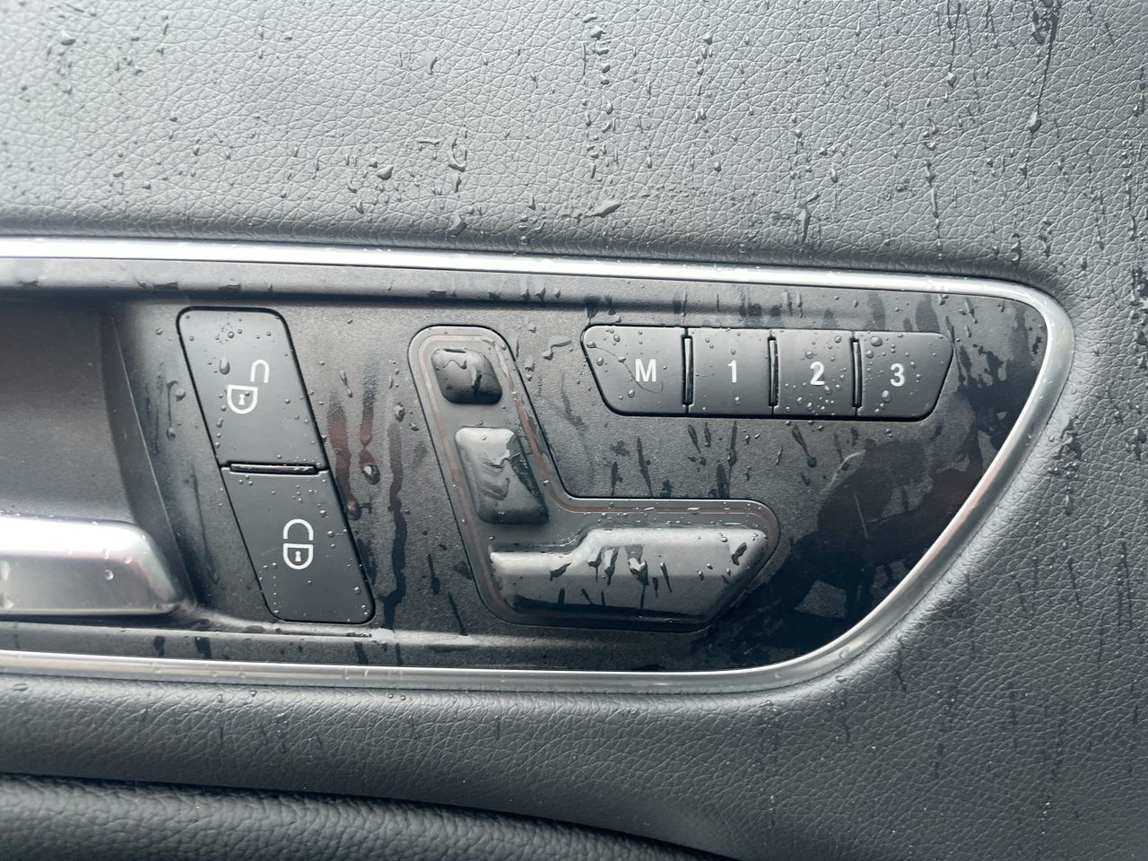 2016 Mercedes-Benz CLA250