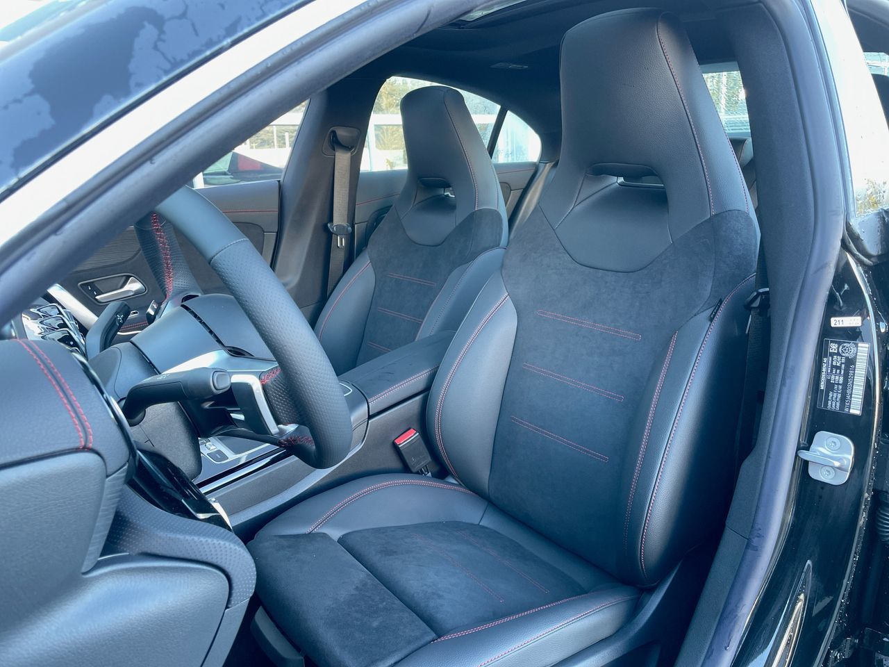 2025 Mercedes-Benz CLA