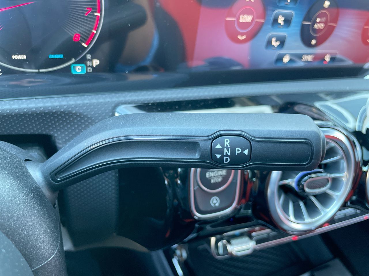 2025 Mercedes-Benz CLA