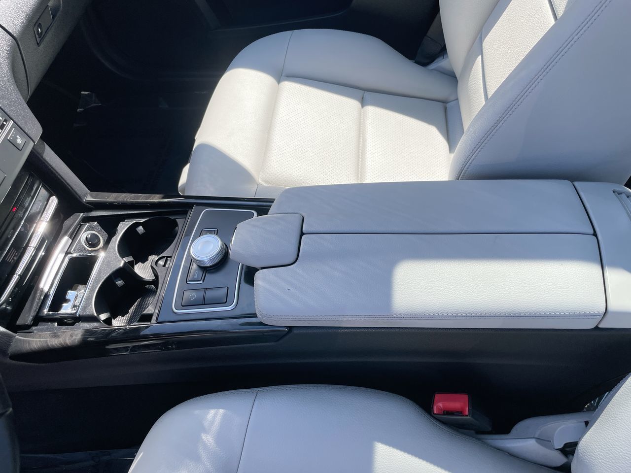 2010 Mercedes-Benz E350 in Richmond, British Columbia