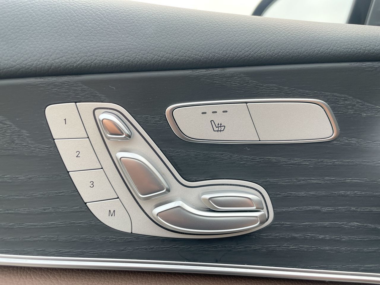 2021 Mercedes-Benz E350