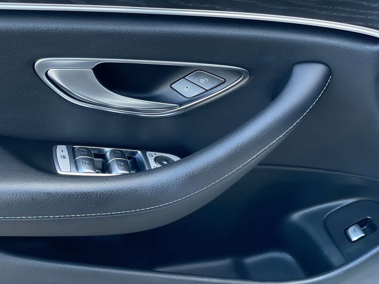 Mercedes-Benz E350  2022 à Richmond, Colombie-Britannique