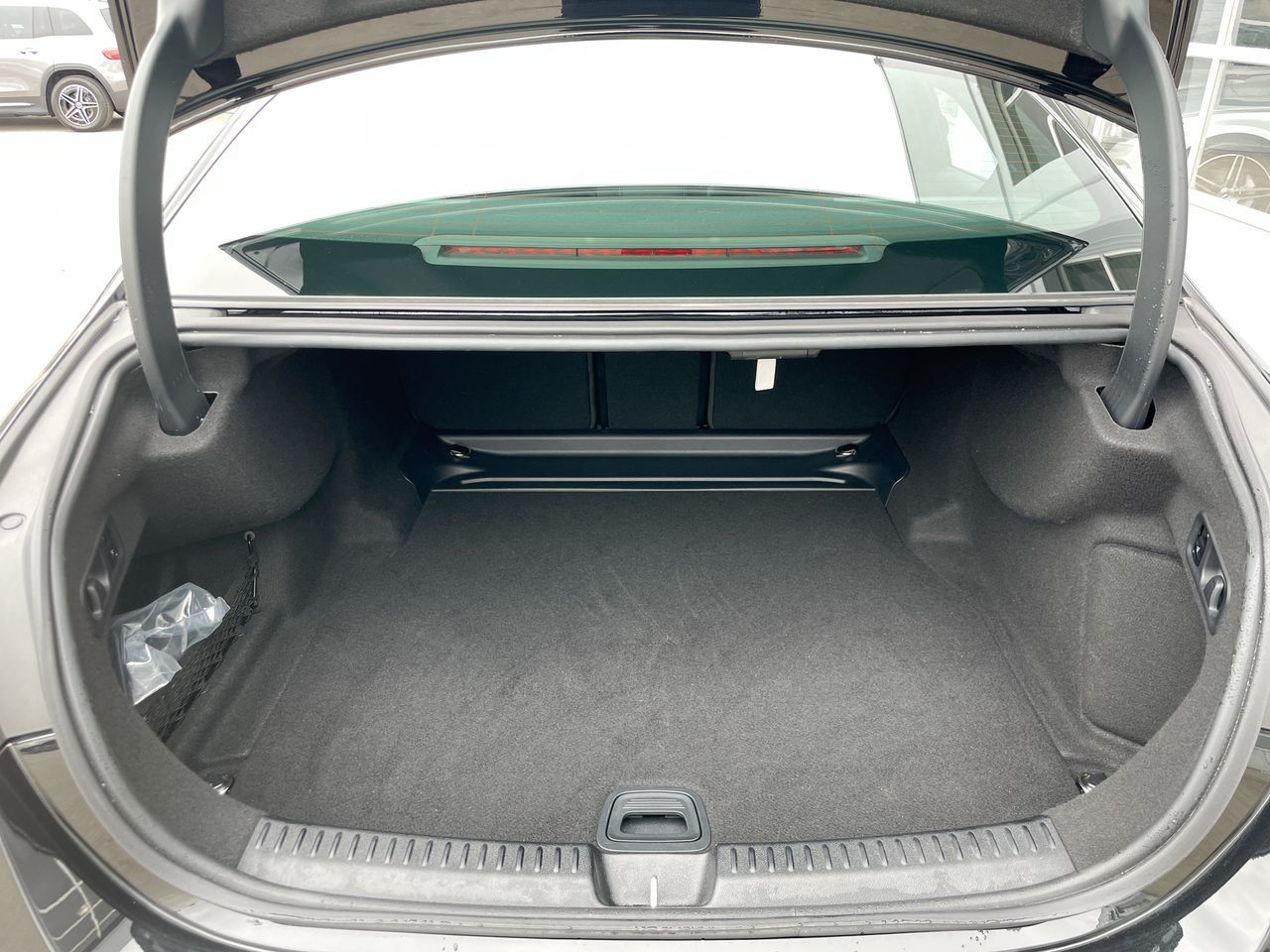 2025 Mercedes-Benz E350