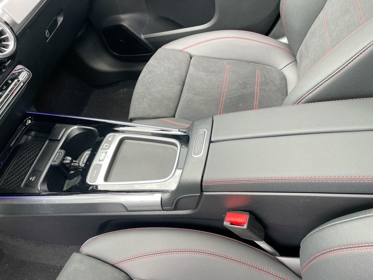 2025 Mercedes-Benz EQB in Richmond, British Columbia